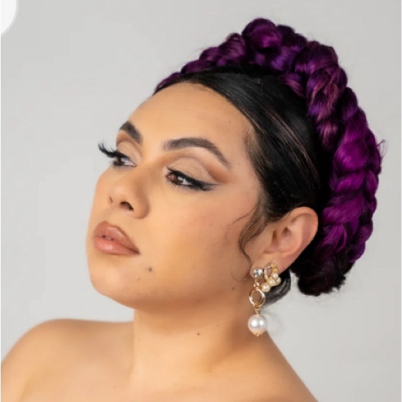 2 pairs of Diamond & Pearl Earrings - Picture 2 of 3